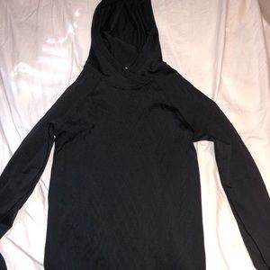 black lululemon long sleeve shirt with a hood